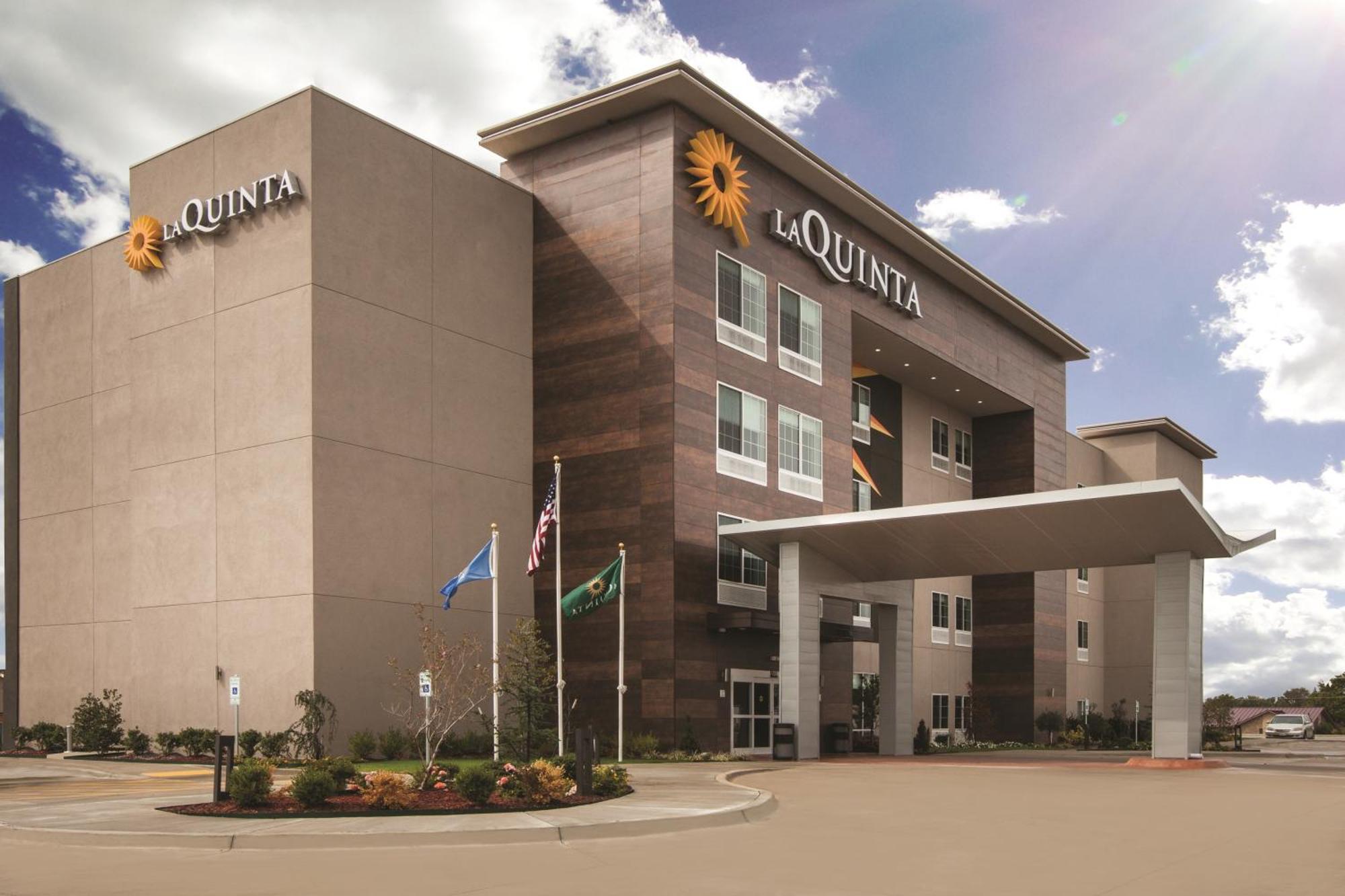 La Quinta Inn & Suites By Wyndham Yucaipa Экстерьер фото